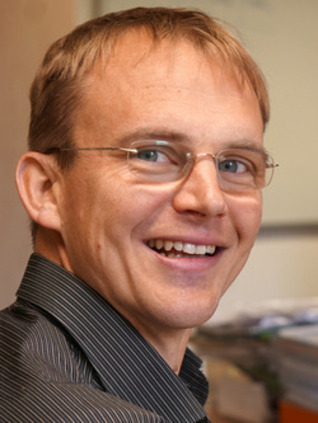 daniel rezanek 1 web (4) (1)